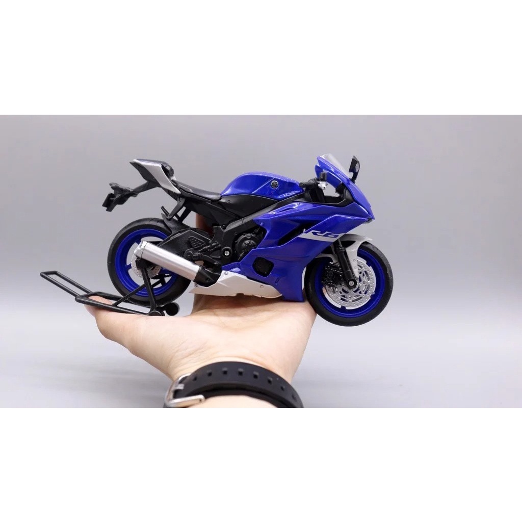 MÔ HÌNH XE YAMAHA YZF R6 2020 WHITE 1:12 WELLY 7495