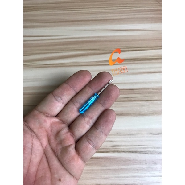 [HCM]Tua vít siêu nhỏ 4 cạnh đầu 2mm