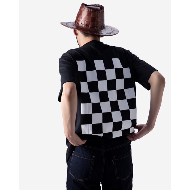 CHESS BACK - ÁO THUN UNISEX PHENOMENAL