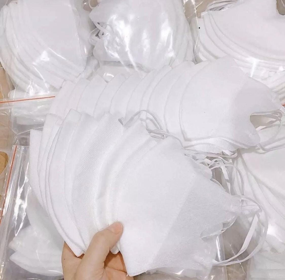 [HCM]COMBO 30 cái khẩu trang 2 lớp vải không dệt