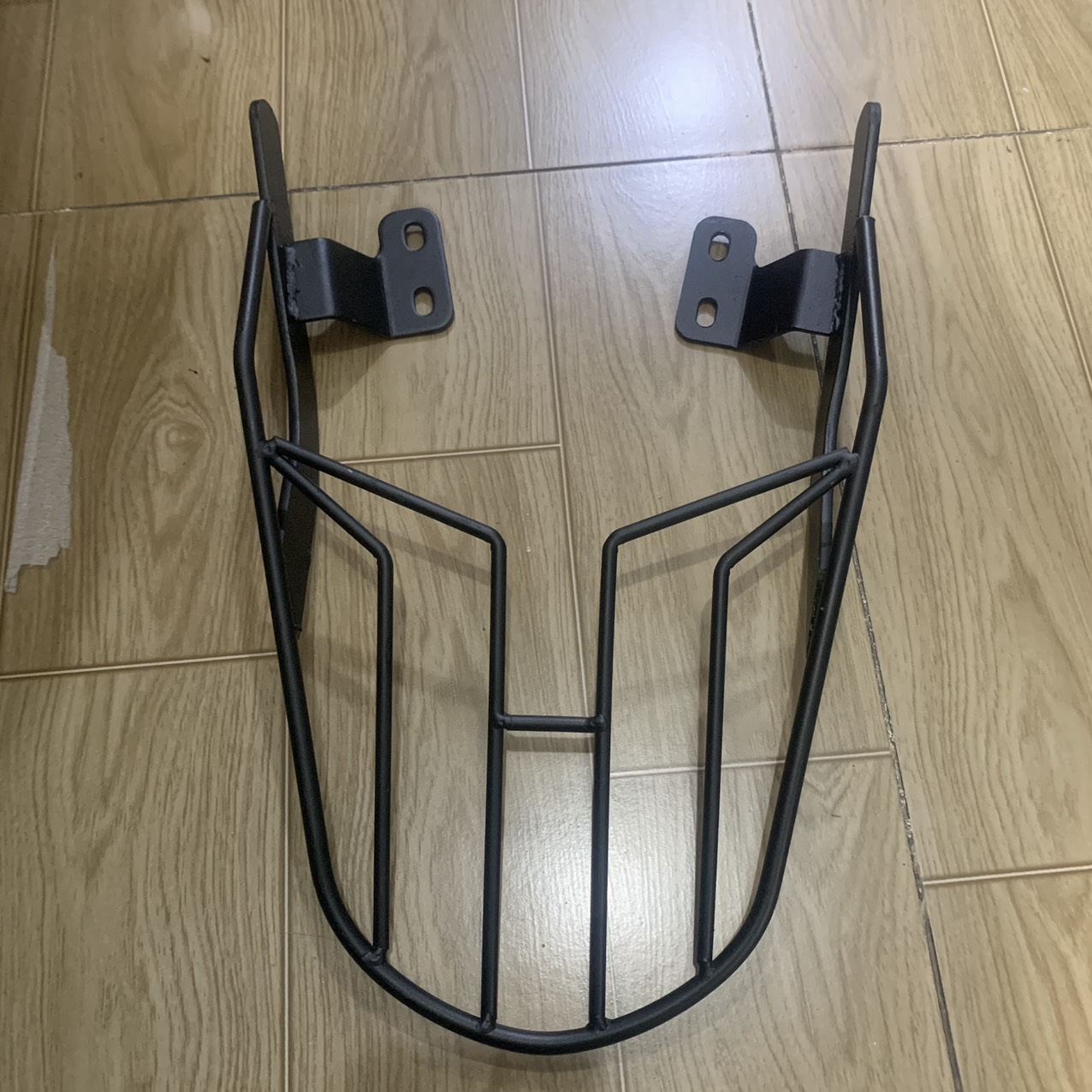 Cảng sau xe winner V1 kiểu GIVI
