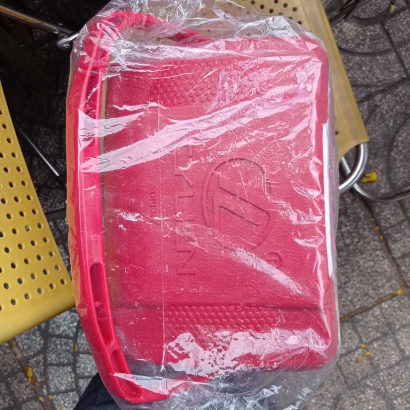 Thùng đá vuông 12L Tý Liên