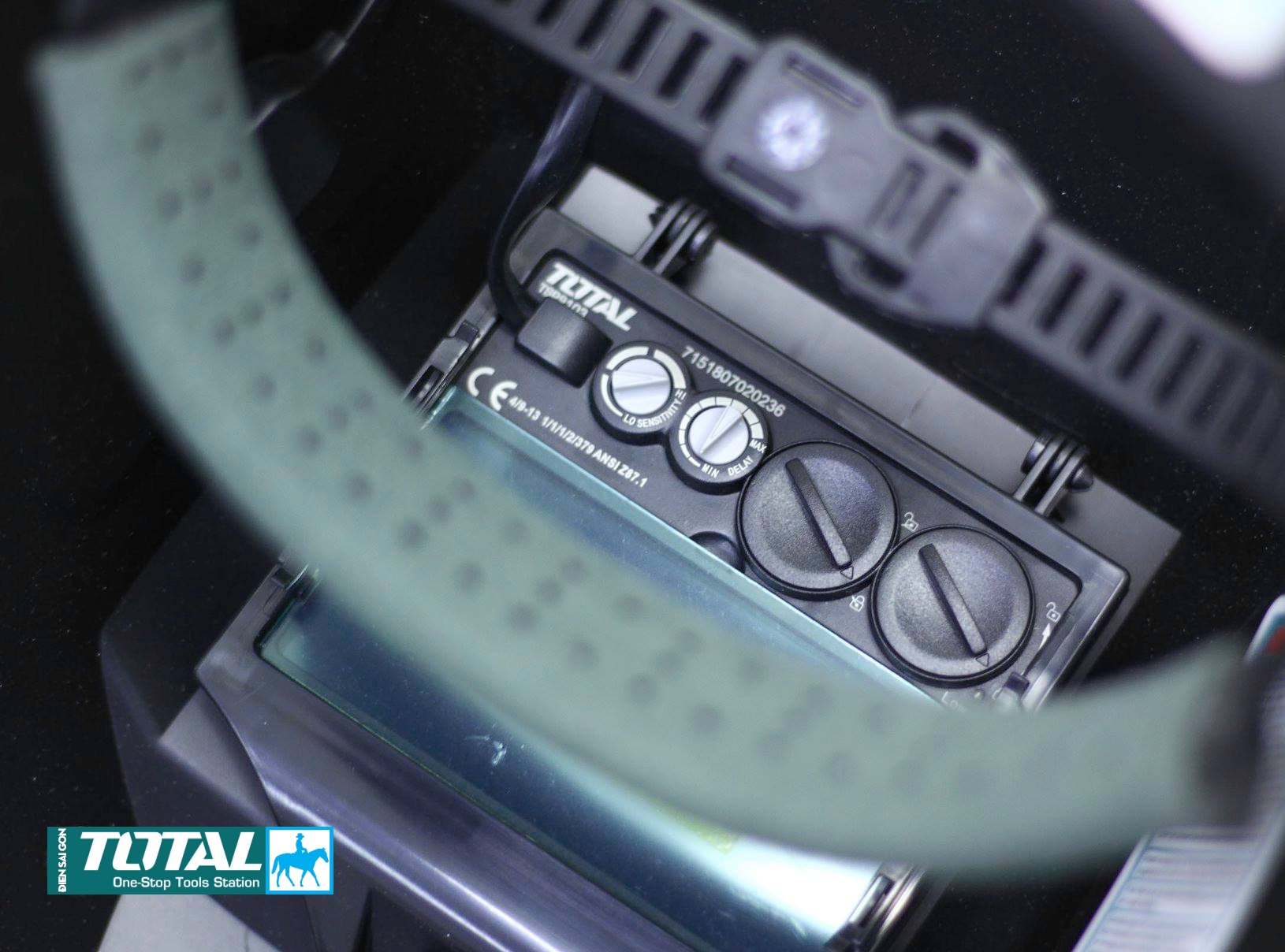 Mặt nạ hàn điện tử tự động TOTAL TSP9103