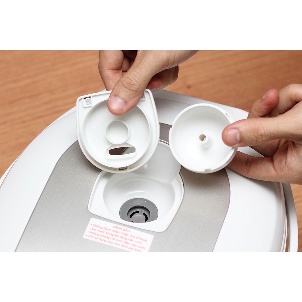 Nồi cơm điện Toshiba RC-18NMF(WT) 1.8L