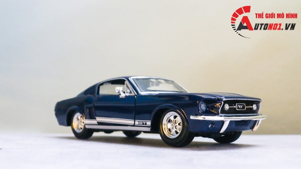 Charge hồi sinh Ford Mustang 1967 động cơ điện với giá hơn 10 tỷ đồng