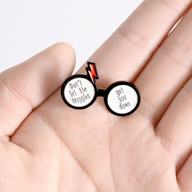 Pin cài áo Harry Potter phù thủy - GC158