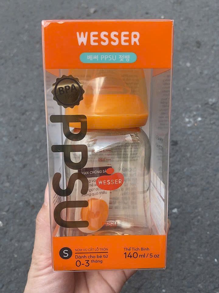 Bình sữa nhựa PPSU 140ml Wesser cho bé sơ sinh cổ hẹp dòng cao cấp có kèm van chống sặc Kem