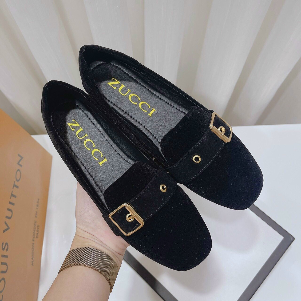 Giày nhung nữ - slipon nữ khoá vuông mũi vuông chất nhung mịn. siêu xinh