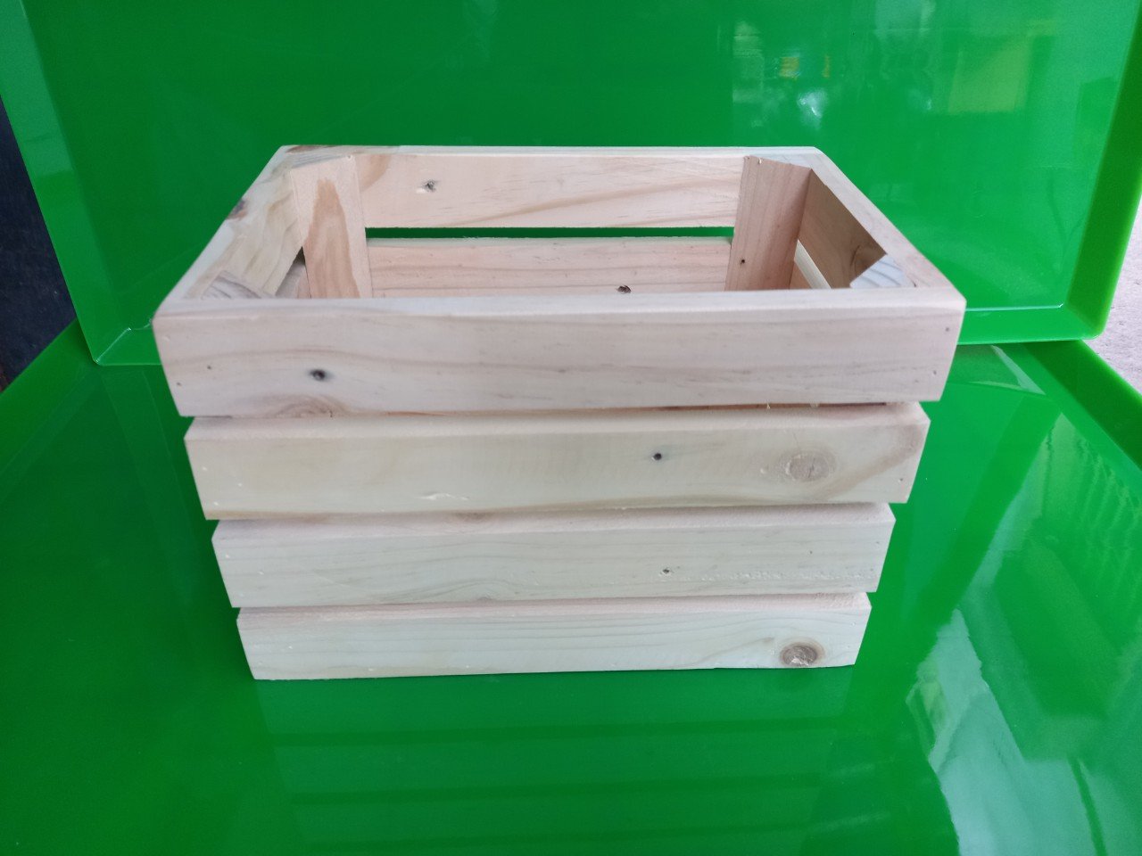 Hộp gỗ Pallet thông 30 x 20 x 20CM