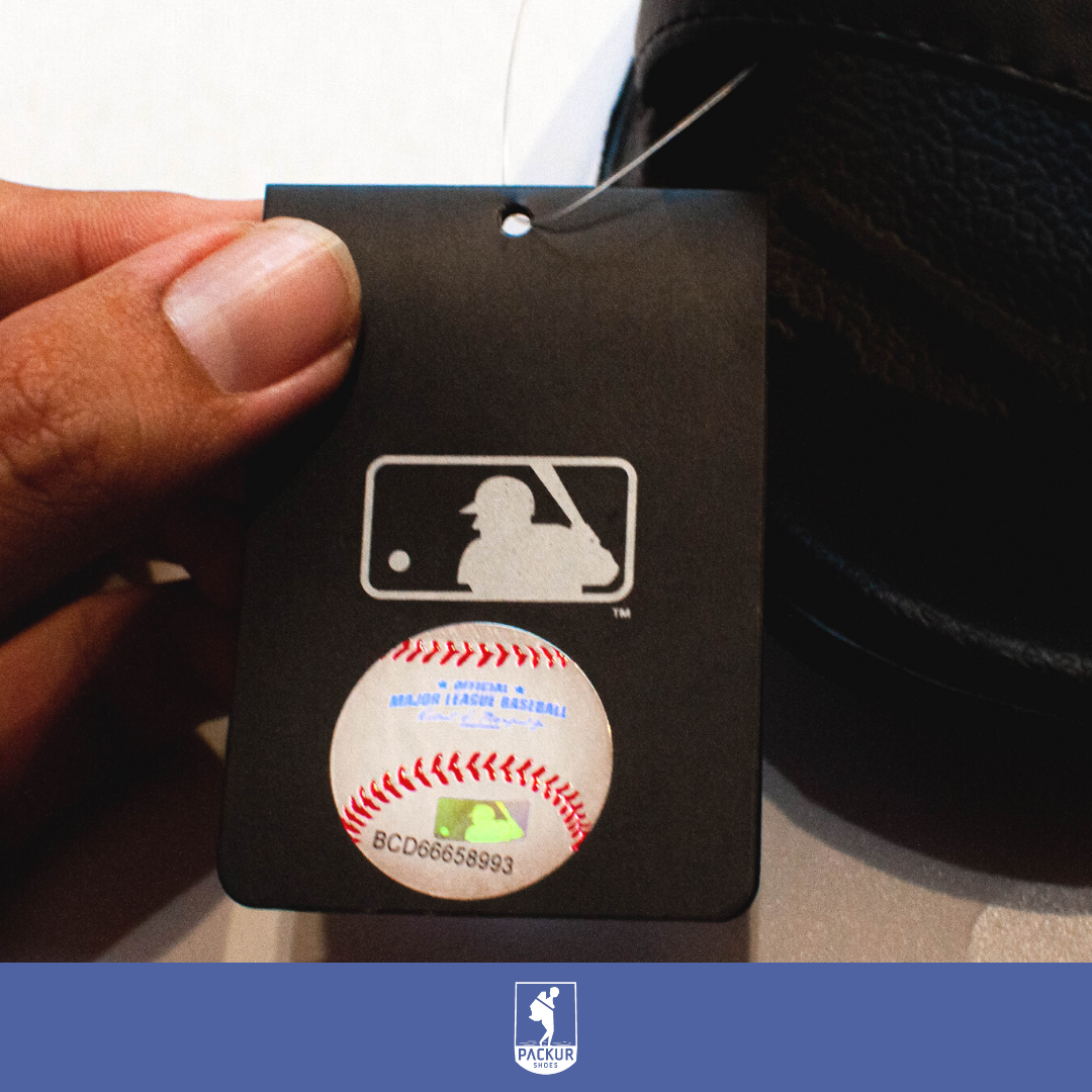 [HCM]Dép MLB NY (Đen Vàng)