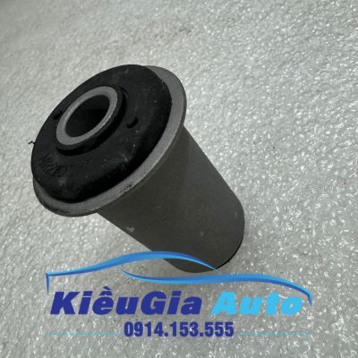 Cao su càng a dưới Mitsubishi Jolie 2000-2007 MR210567