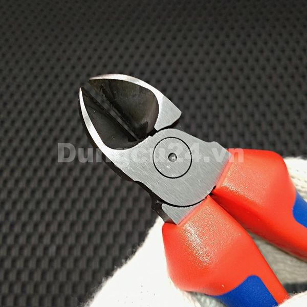 Kìm cắt Knipex 70-02-160