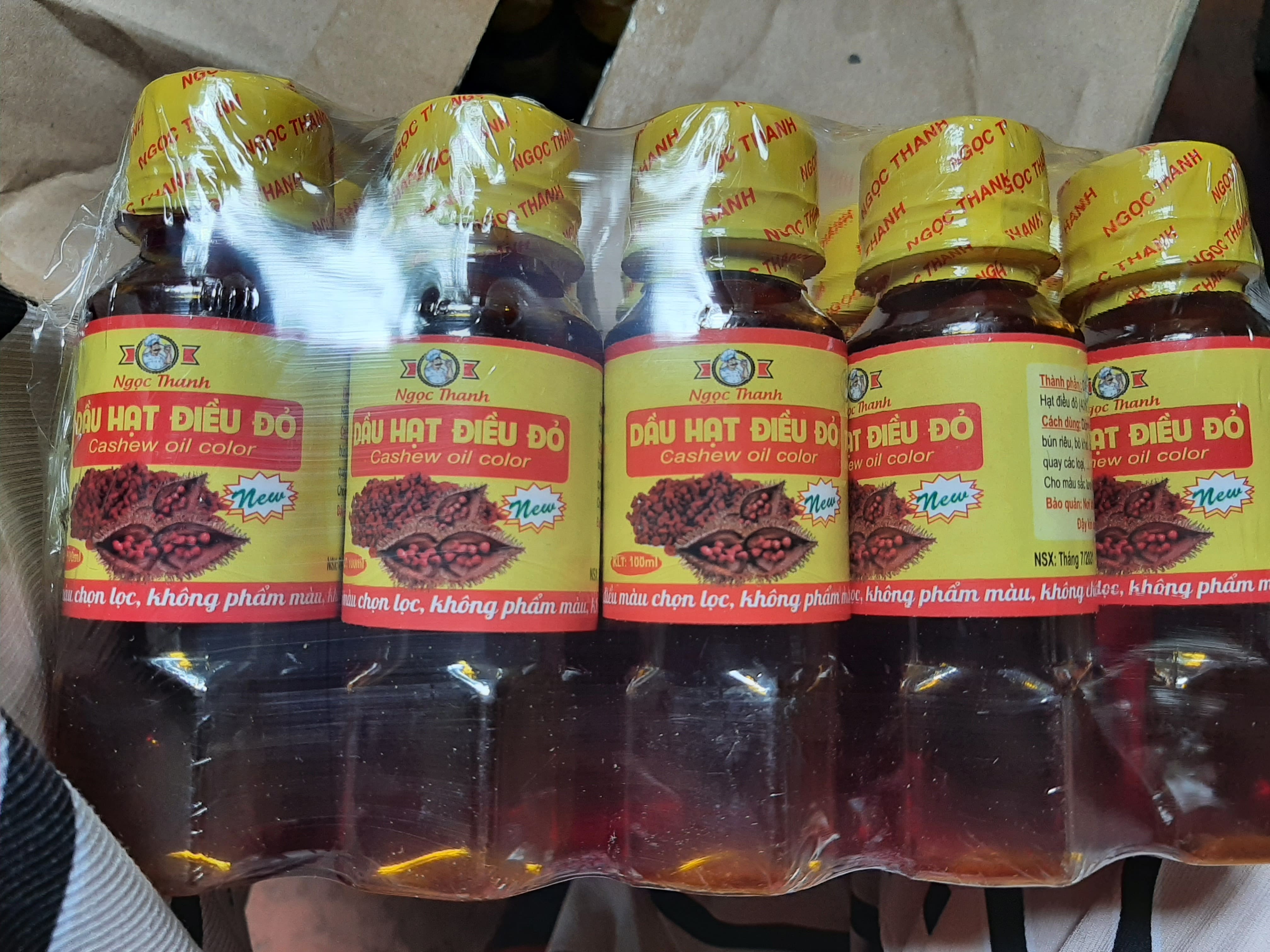 DẦU HẠT ĐIỀU ĐỎ NGỌC THANH 100ML