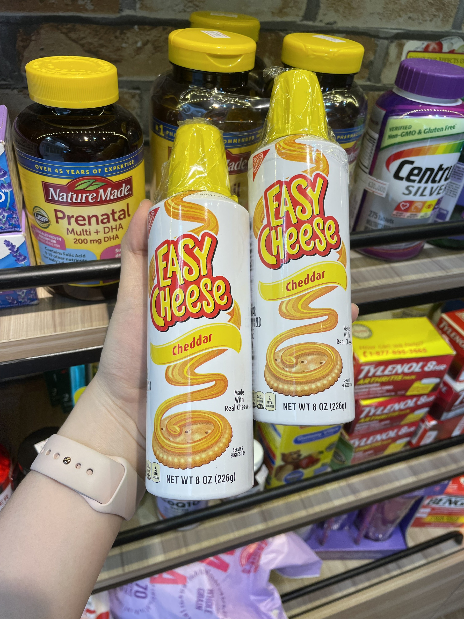Phô mai xịt Ease Cheese Cheddar