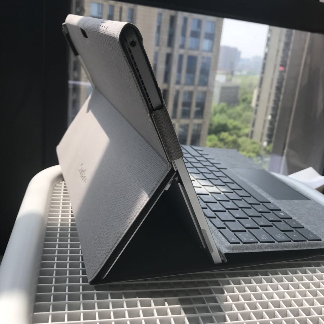 Bao da Mcdodo Microsoft Surface Pro 4,5,6,7,7+ - M05
