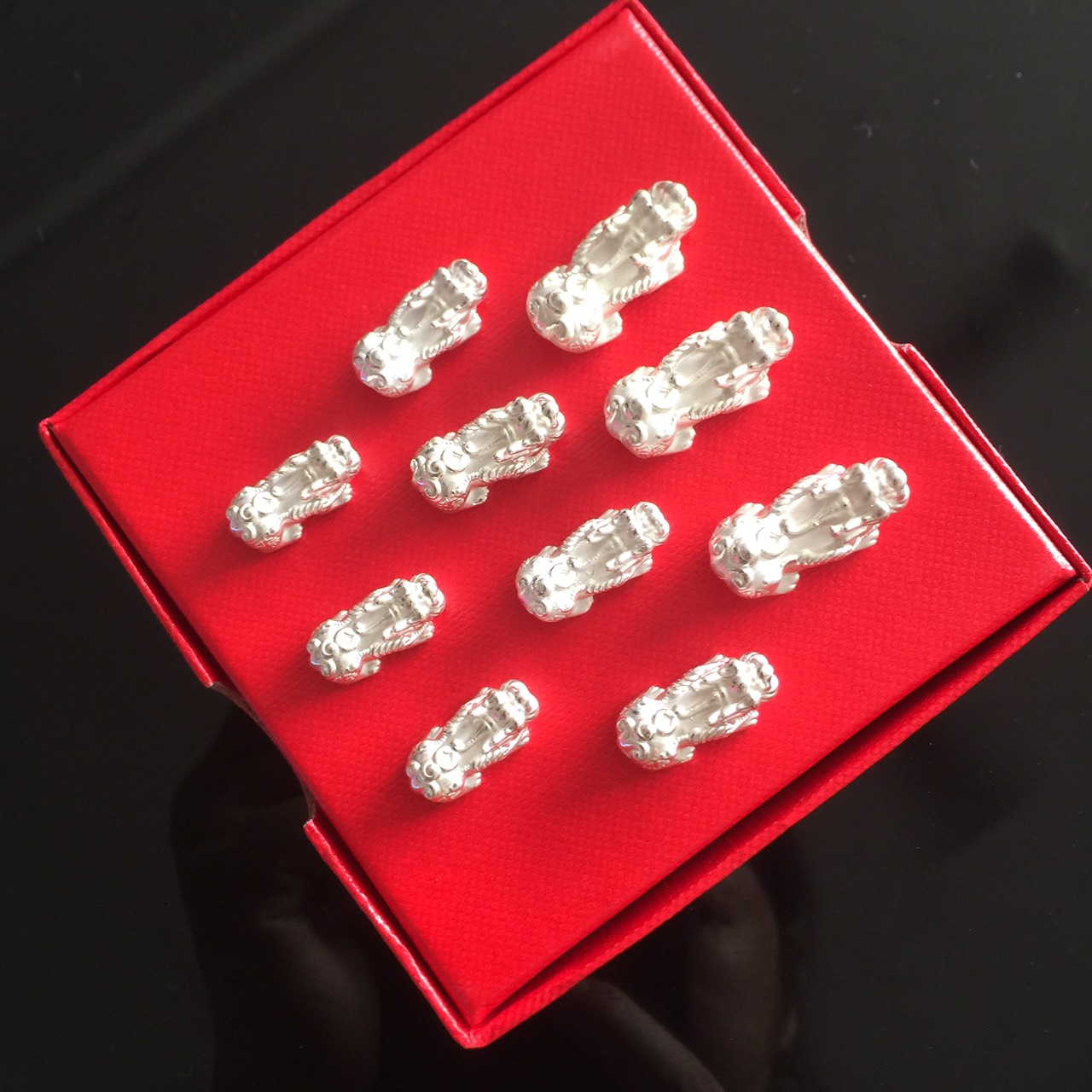 Tỳ hưu bạc ta mix vòng tay