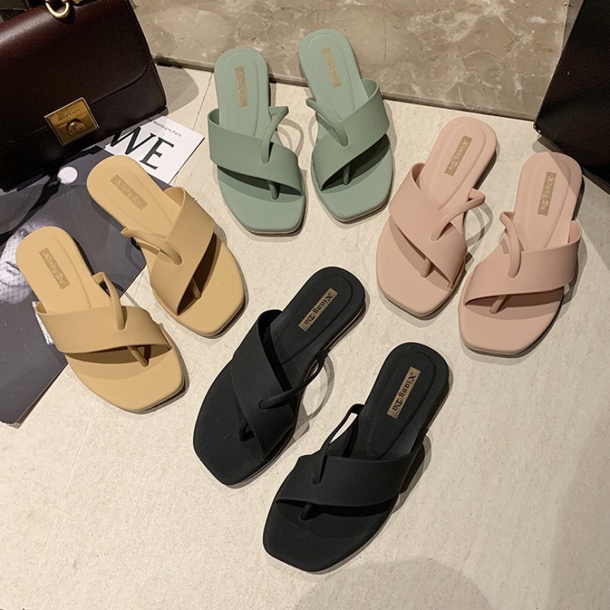 Dép Xỏ ngón nữ kiểu dáng mới - Dép nữ có 4 màu xinh tôn chân giá rẻ