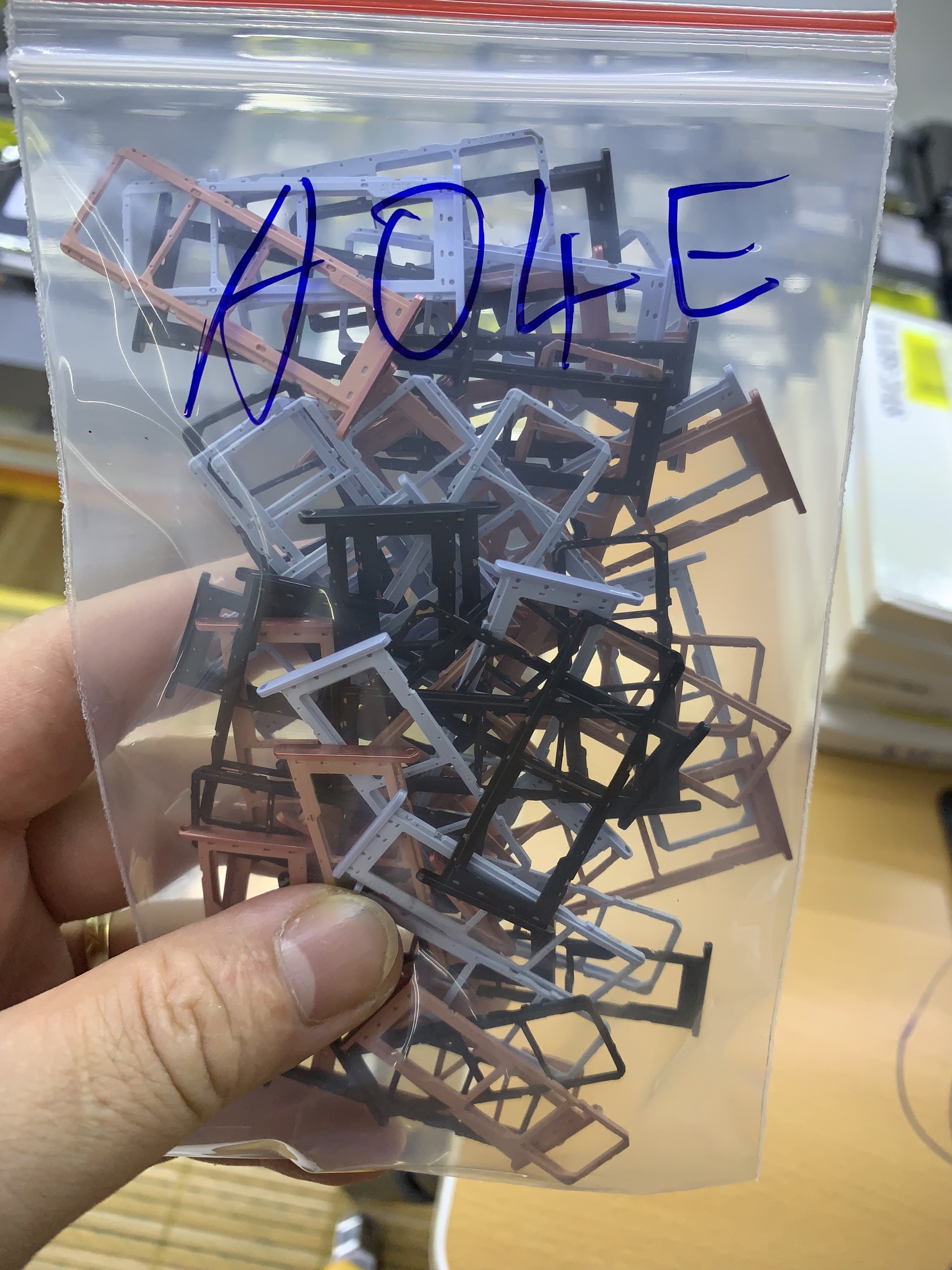 Khay sim samsung A04E