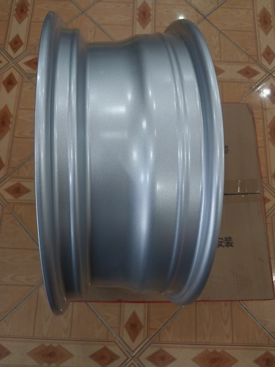 LAZANG ĐÚC, VÀNH XE, MÂM ĐÚC XE FORD TRANSIT