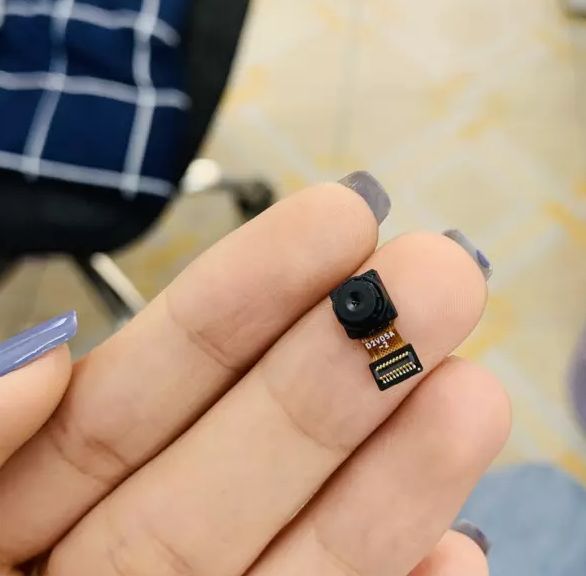 Thay camera trước Huawei Nova 3i