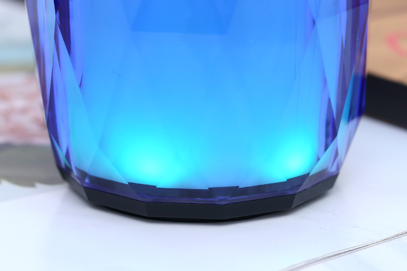 [HCM] W8 Loa Bluetooth Fenda
