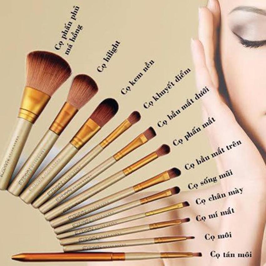 BỘ CỌ TRANG ĐIỂM 12 MÓN TIỆN ÍCH