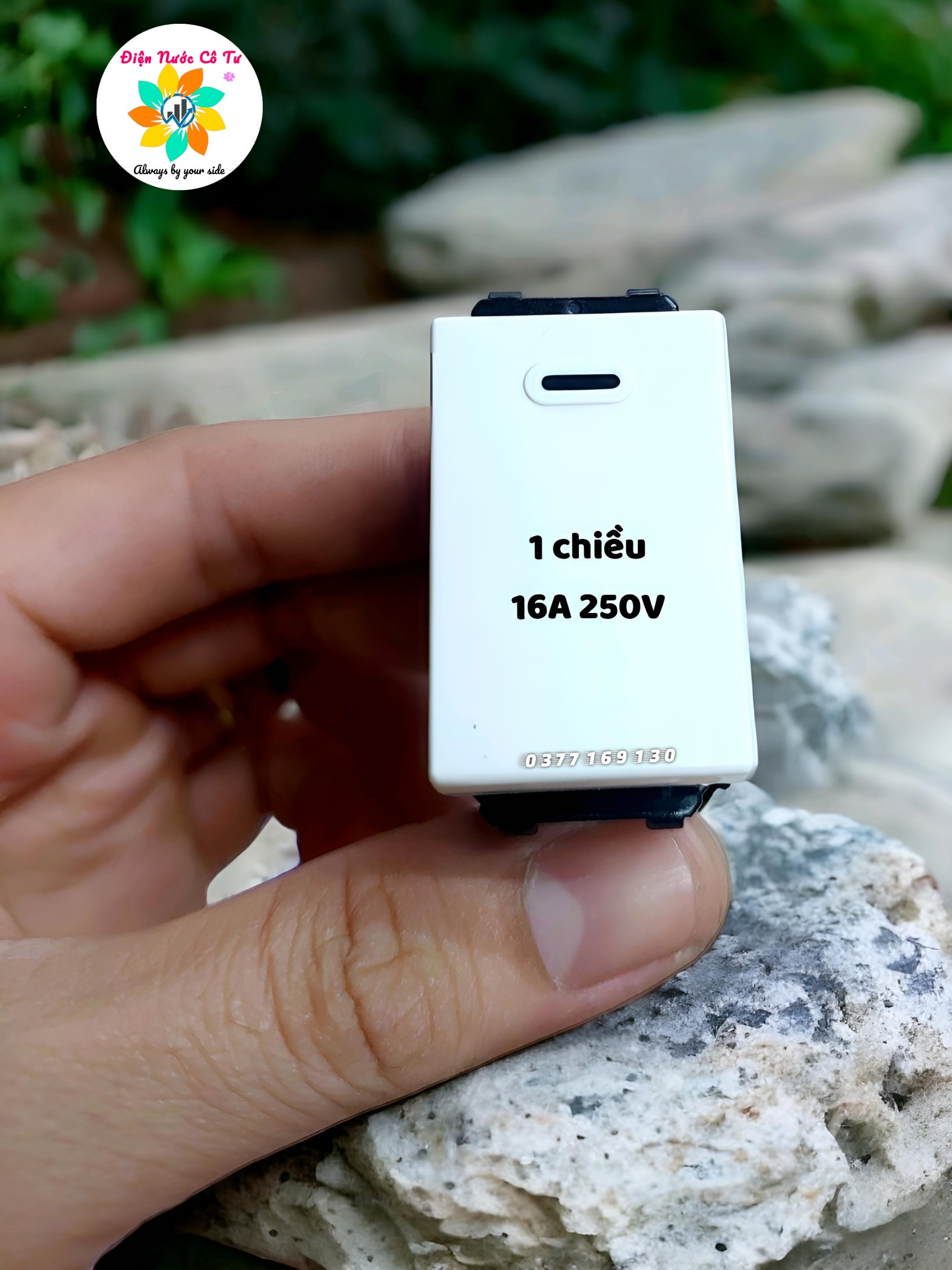 Công Tắc Điện Dimmer Đèn Dimmer Quạt Panasonic (Hàng WIDE)