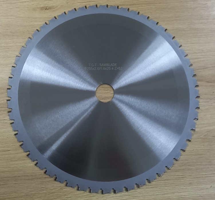 Lưỡi cắt/đĩa cắt sắt tua chậm hãng  255*2.0*25.4*52T