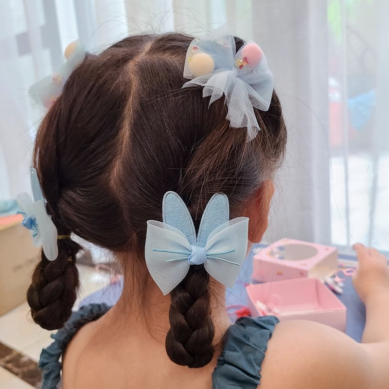 set 2 cái kẹp tóc tóc tay thỏ cho bé.