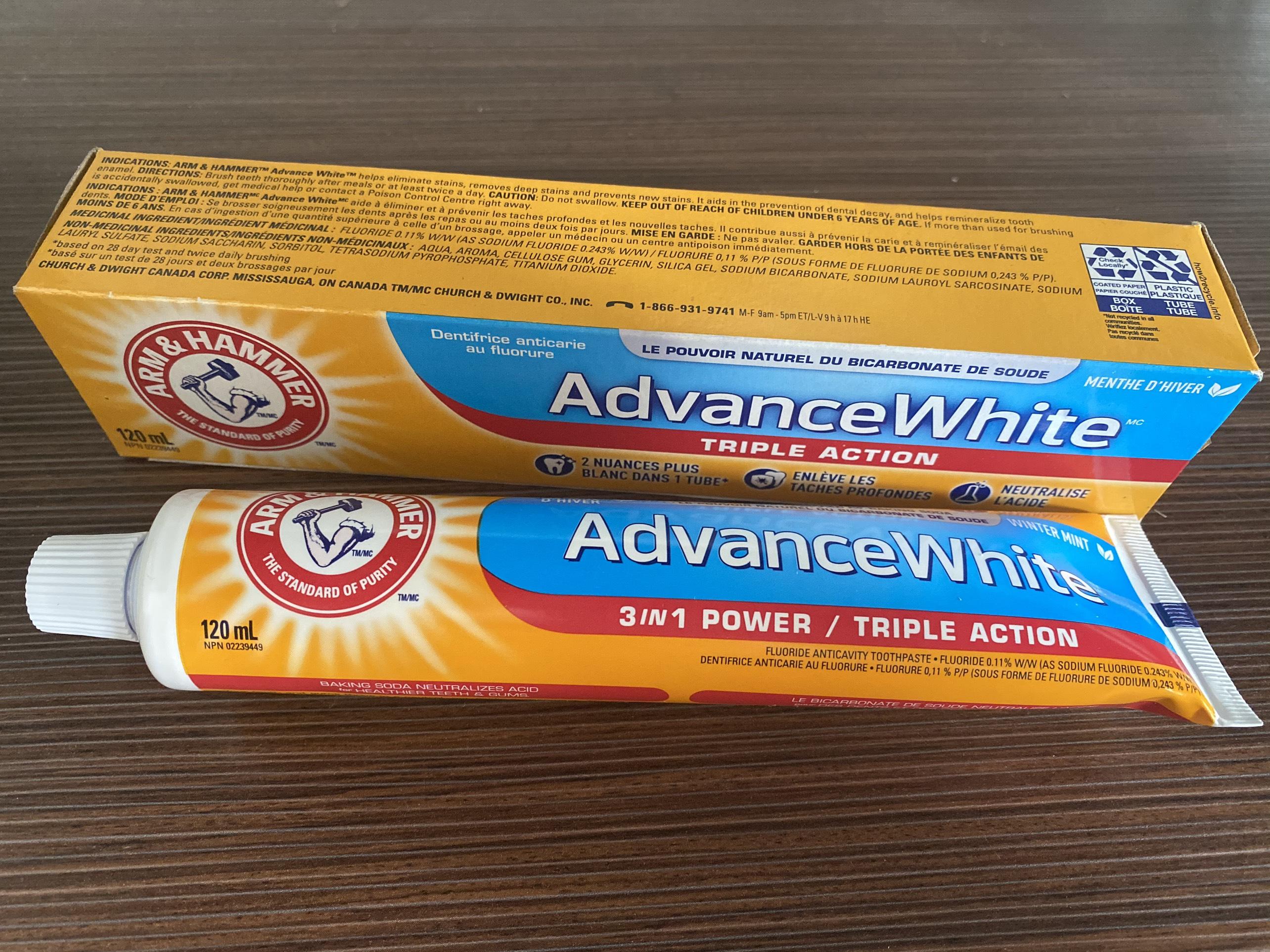 [HCM]kem đánh răng ARM & HAMMER Advance White 3 trong 1 120ml