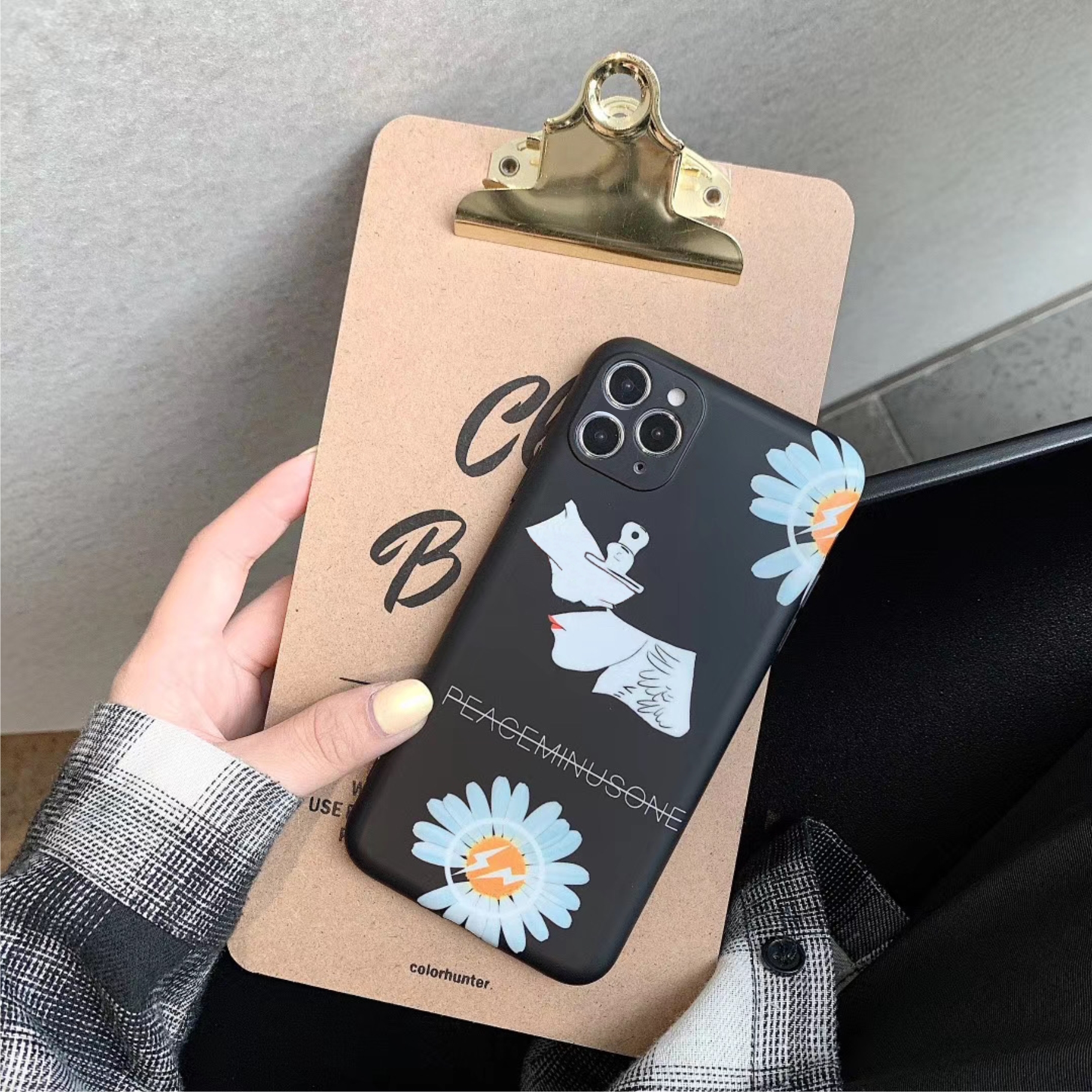 Ốp Lưng Silicon Màu Bảo Vệ CAMERA Peaceminusone