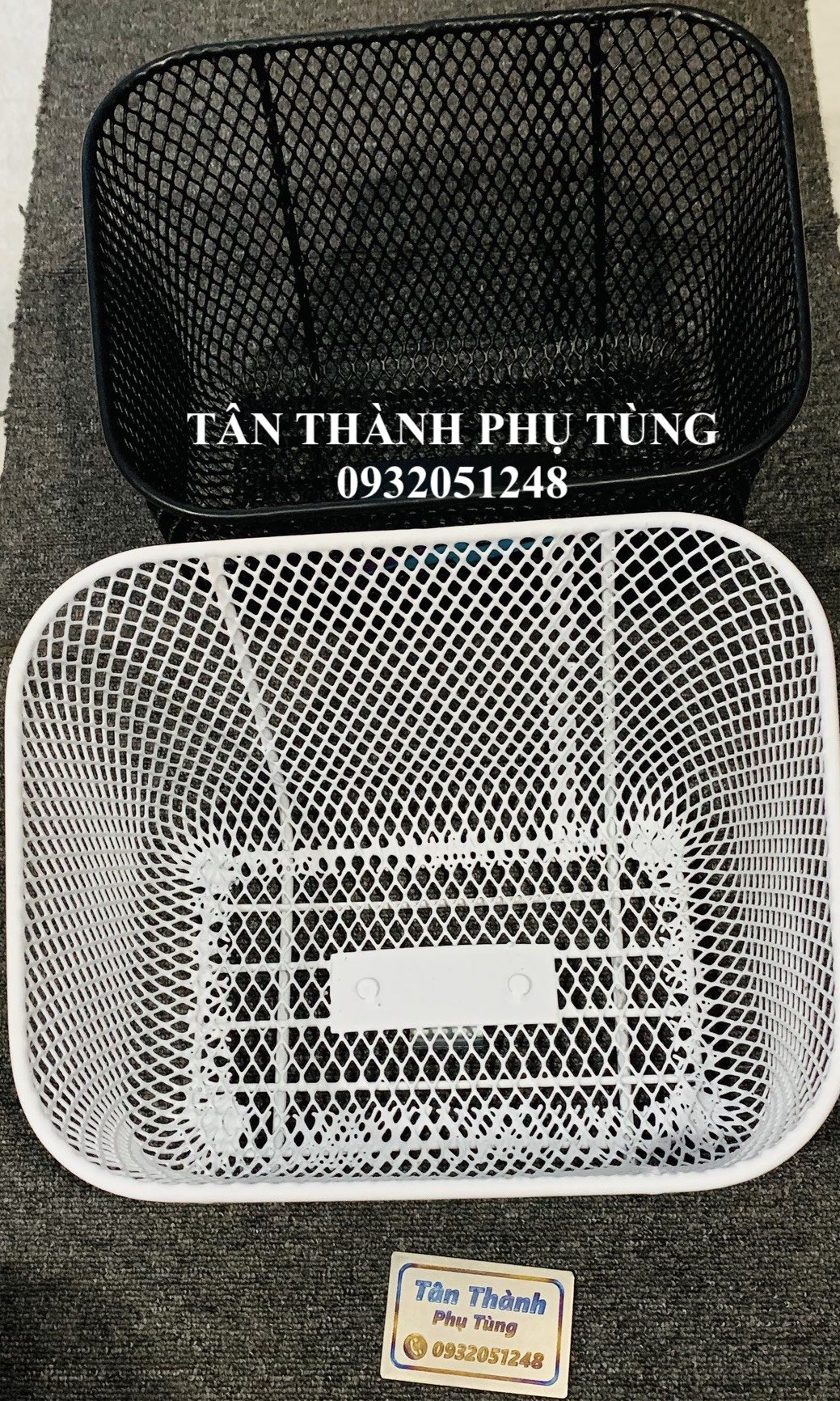 Rổ trước xe Dream tem mới Trắng, Đen