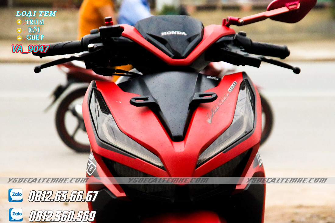 Tem trùm Vario đỏ đen nhám.có thể đổi màu