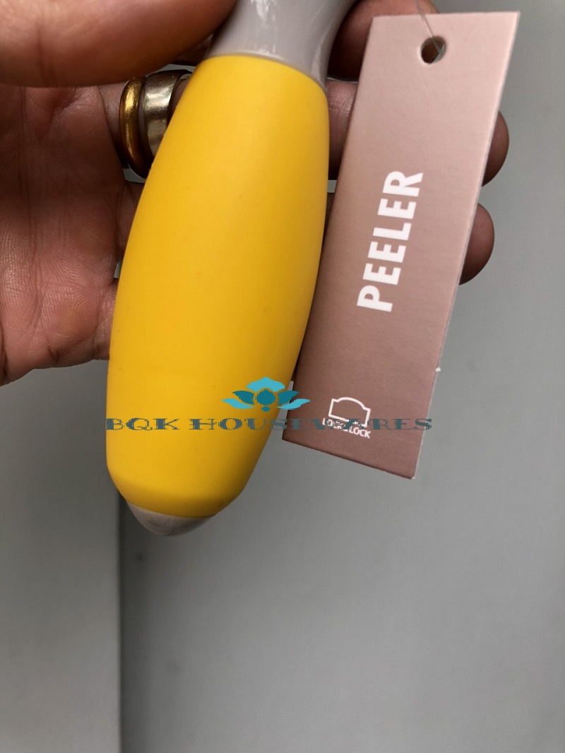 Dao bào kiểu chữ Y Lock&Lock LOL123