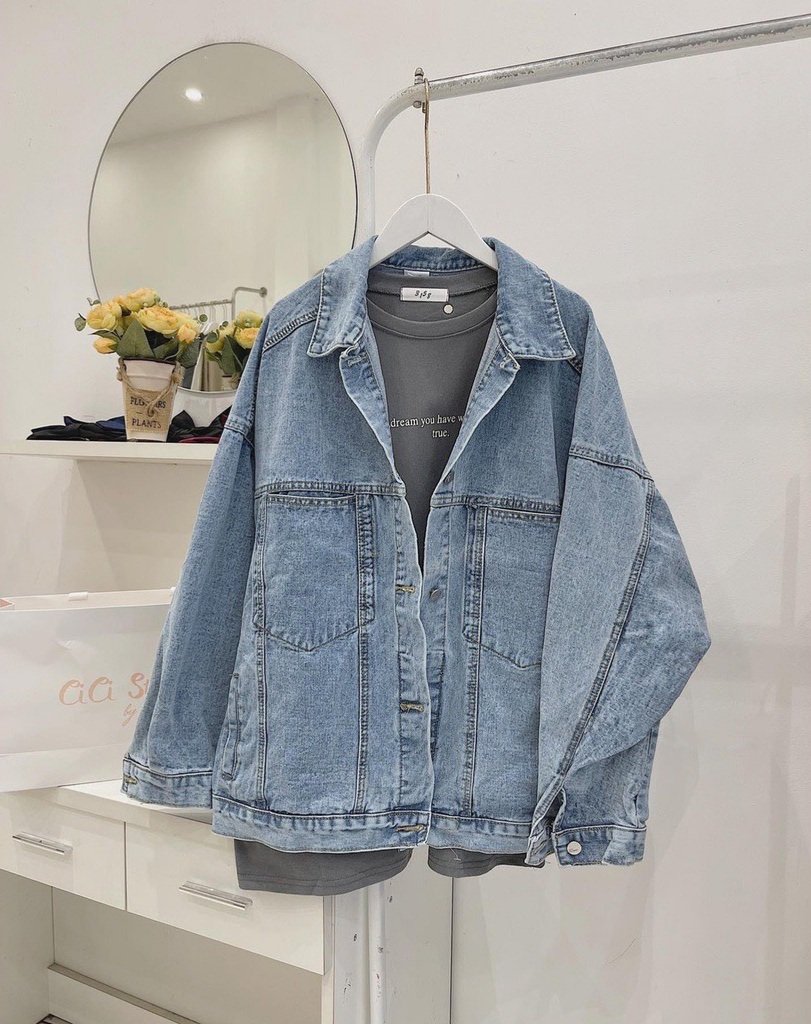 Áo khoác jean nữ dáng rộng ( hàng quảng châu loại 1 sẵn shop )
