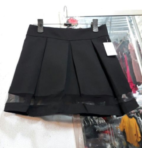 Chân váy xếp ly phối lưới (Đen)