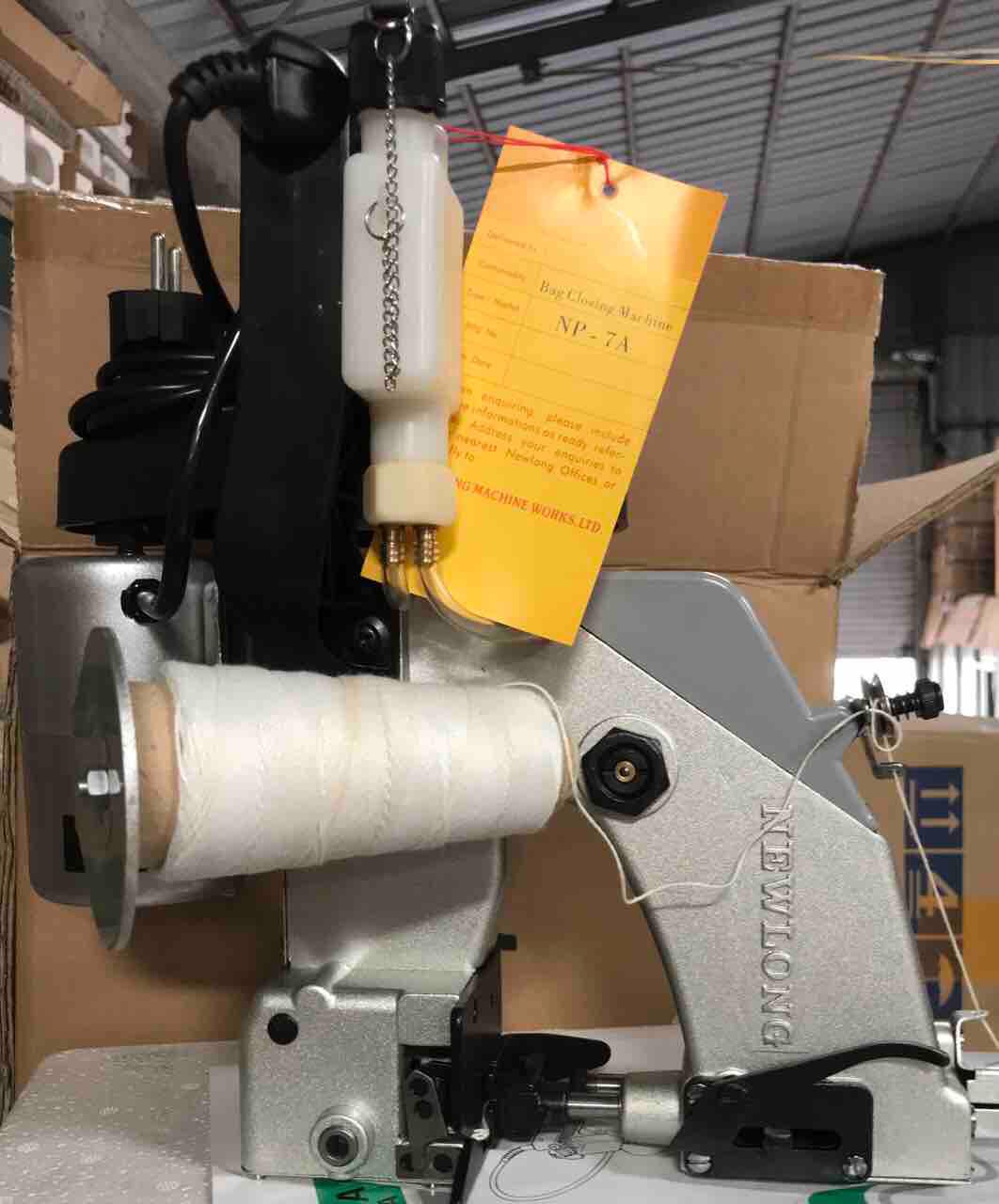 Máy khâu bao cầm tay NP-7A Newlong