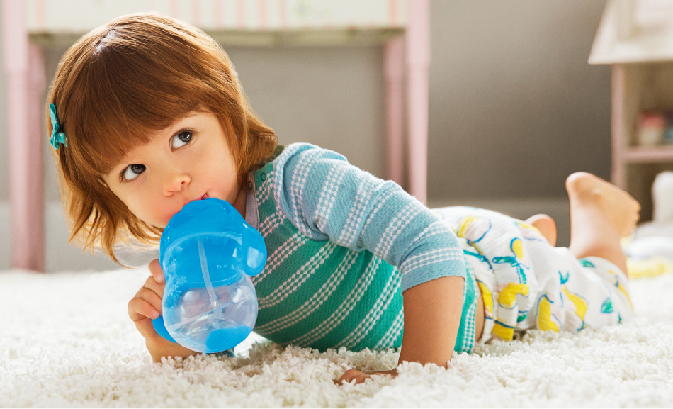 CỐC ỐNG HÚT MỌI TƯ THẾ MUNCHKIN
