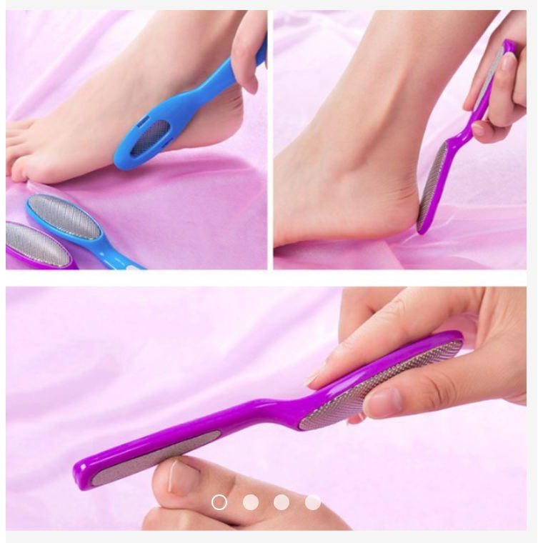 [New Arrival] Stainless steel heel scrubber with plastic handle