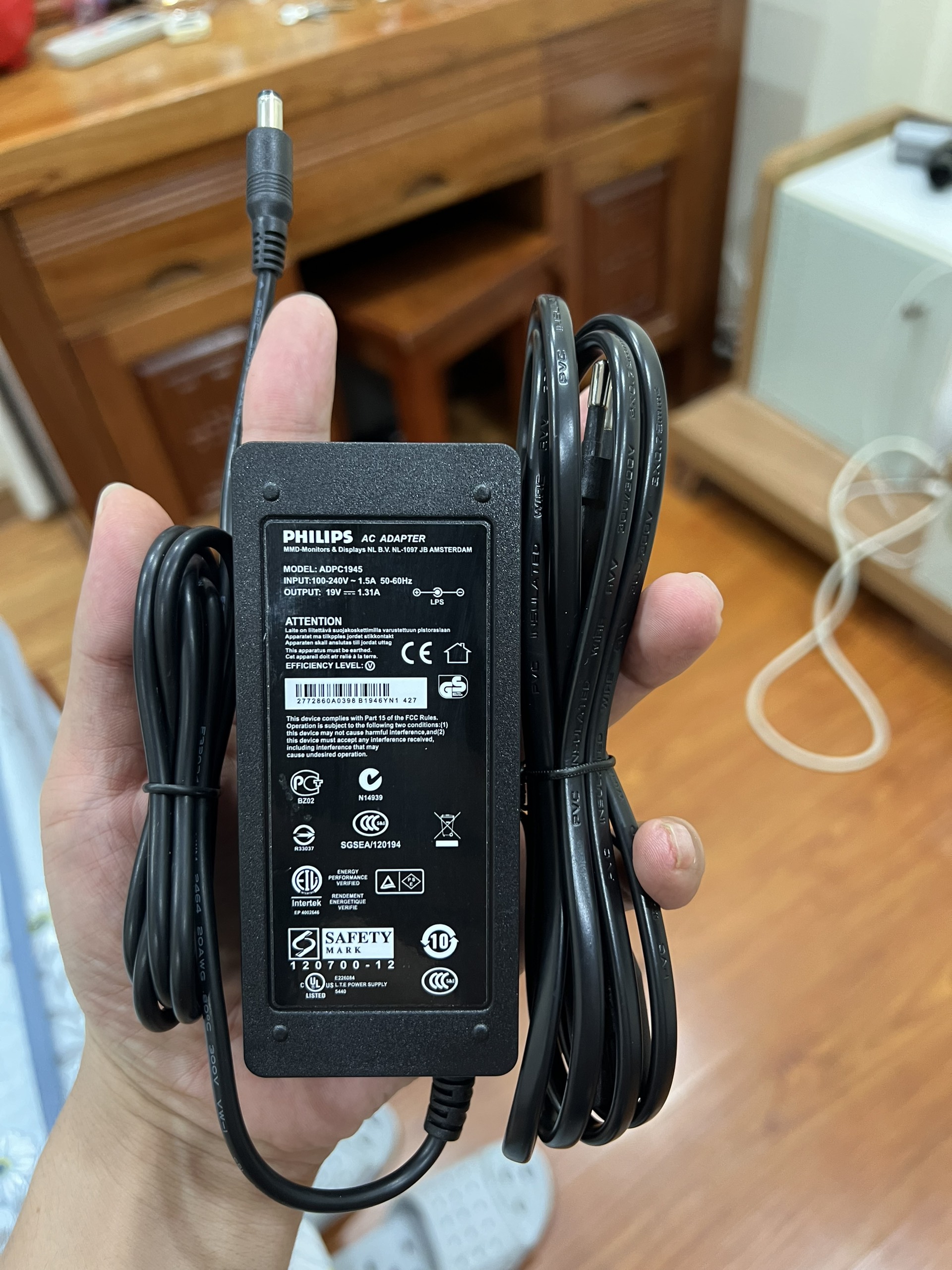 ADAPTOR 19V DÂY NGUỒN MÀN HÌNH AOC