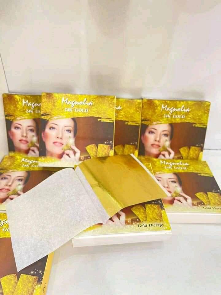 Mặt nạ vàng lá