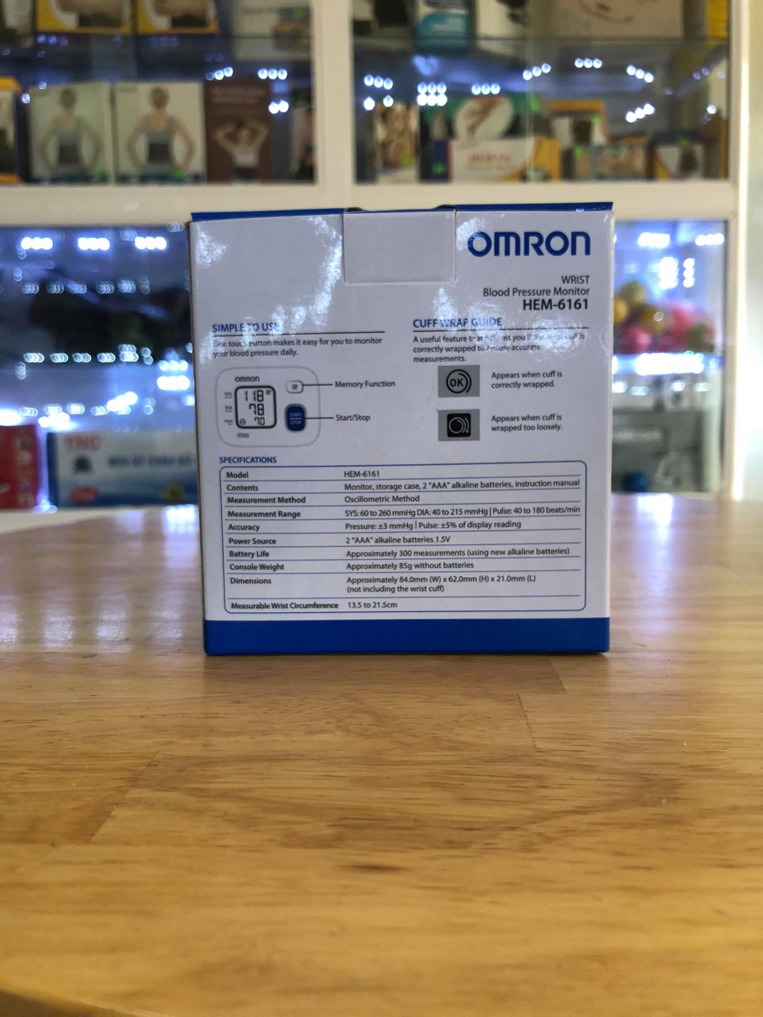 máy đo huyết áp omron hem-6161