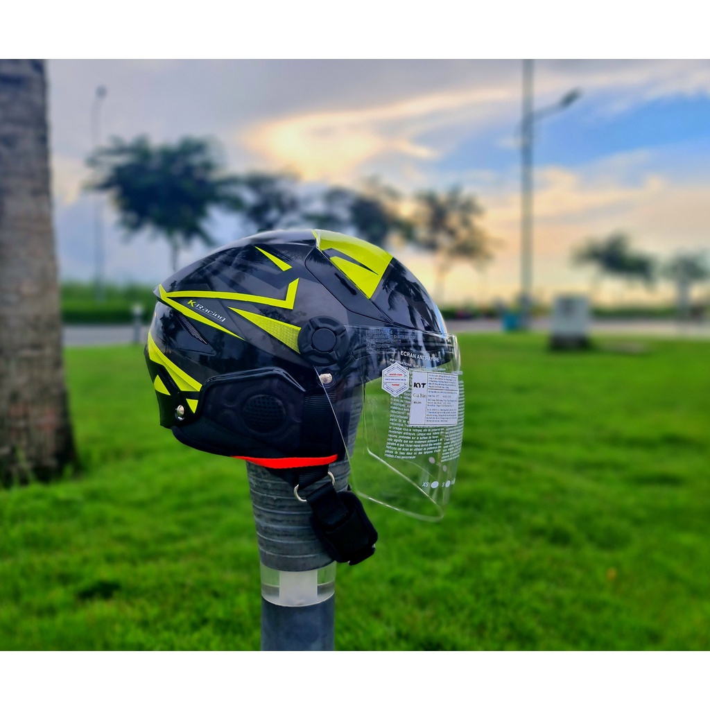 Nón bảo hiểm KYT TIGER JET màu đen vàng