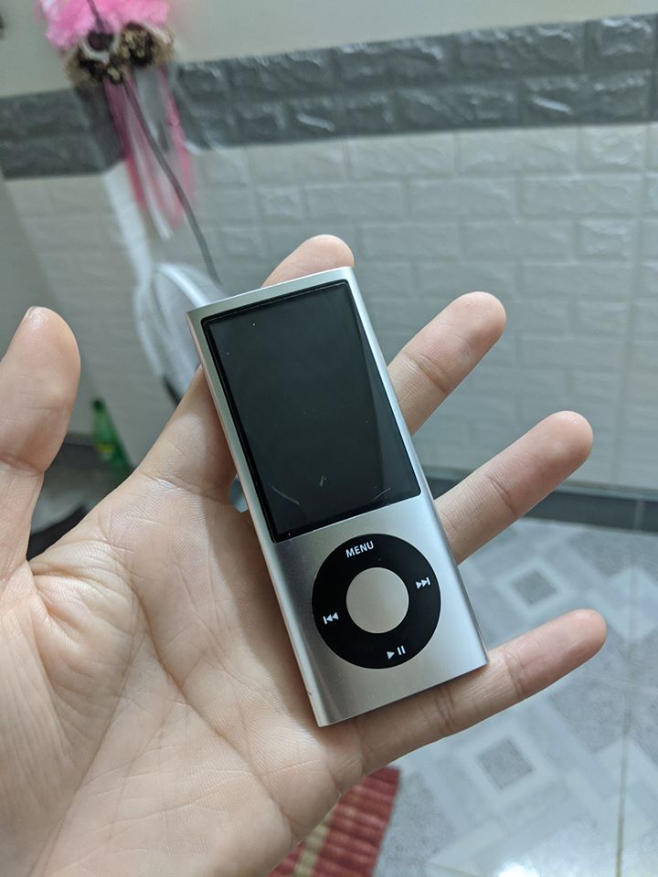 iPod Nano Gen 4, 5 - Máy nghe nhạc