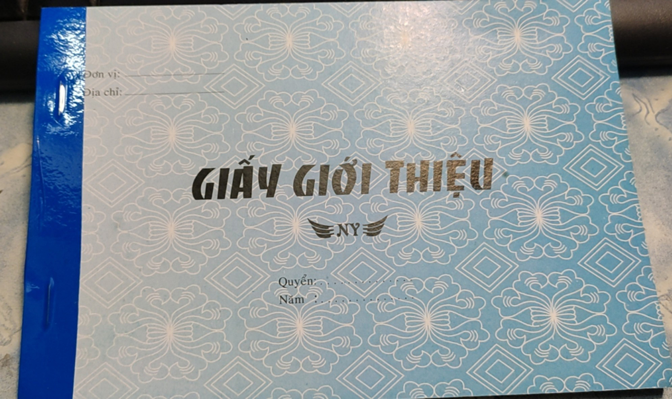 Giấy giới thiệu 1 liên. khổ 13 x 19 cm