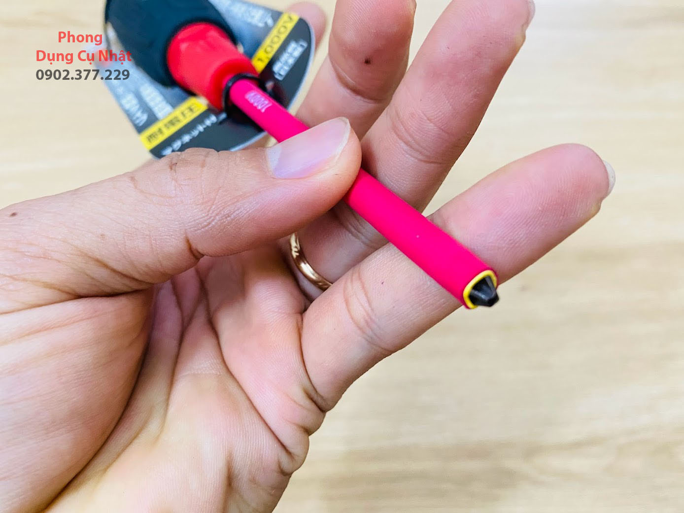 Tô vít cách điện 1000V No.7200 Anex MADE IN JAPAN