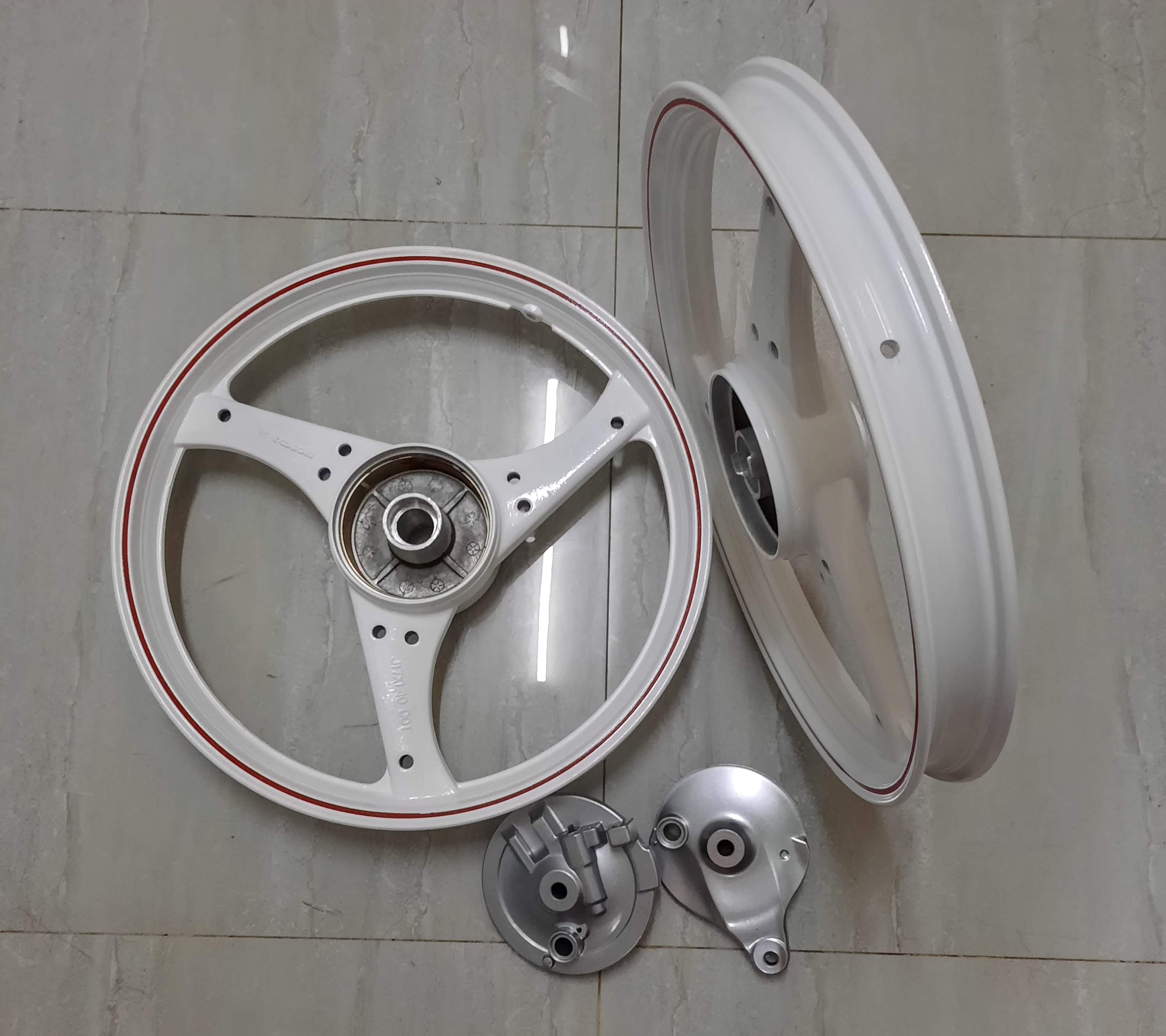 Mâm 3 cây 3D chỉ đỏ dành cho Dream, Wave nhỏ đời đầu