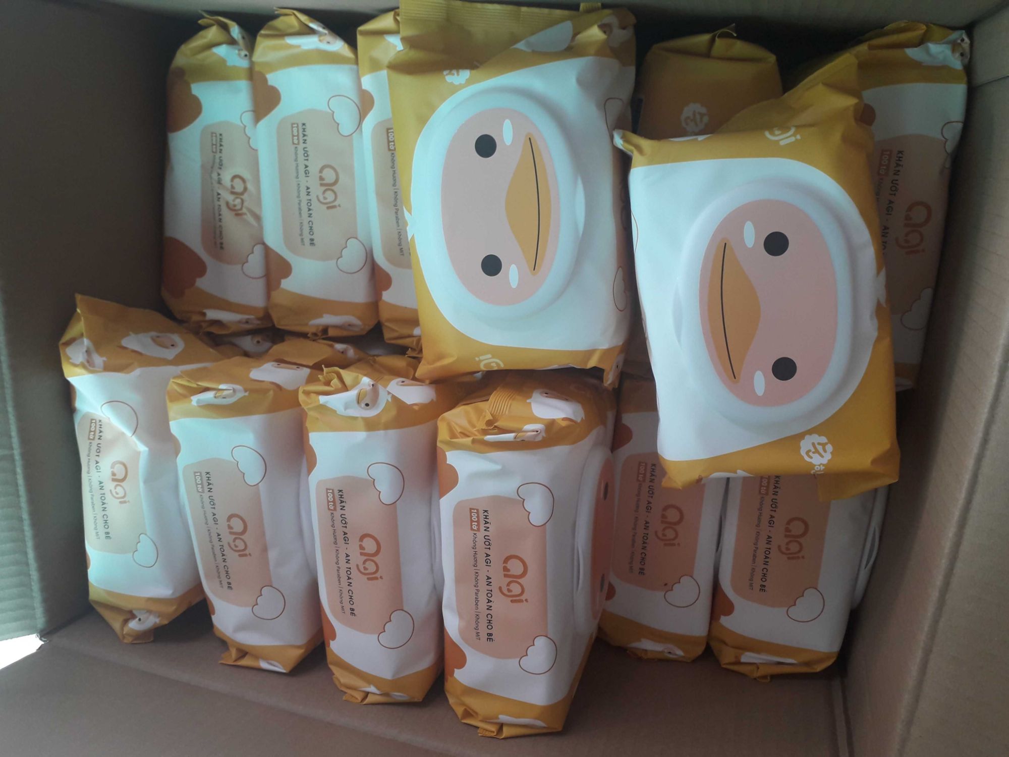 COMBO 10 KHĂN ƯỚT AGI 100 TỜ