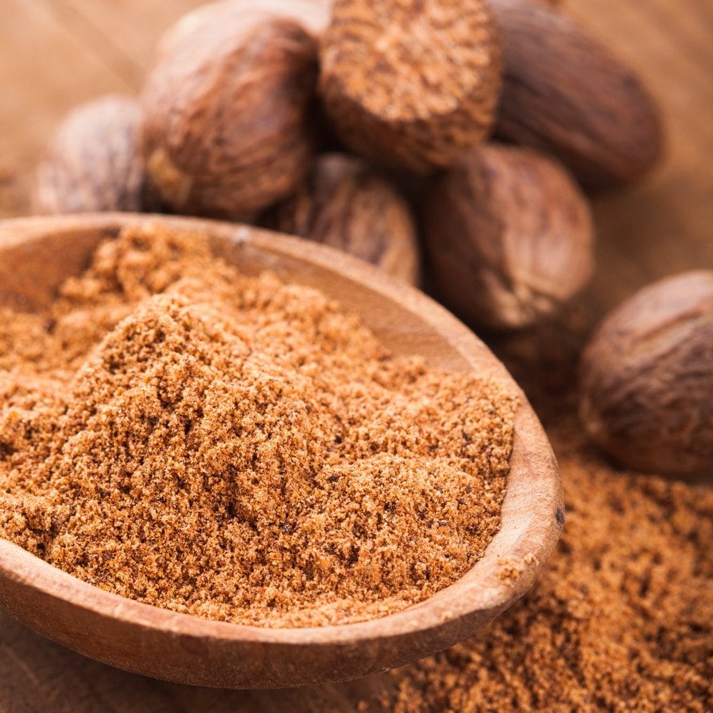 Hạt Nhục Đậu Khấu Nutmeg 100gr Chế Biến Món Ăn