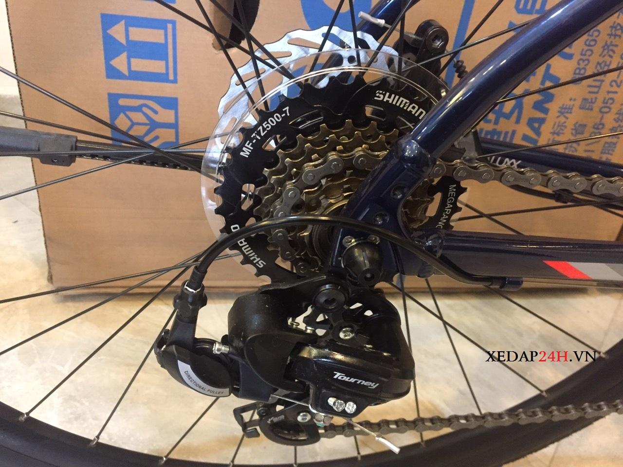 xe đạp thể thao đường phố GIANT ESCAPE 2 2020
